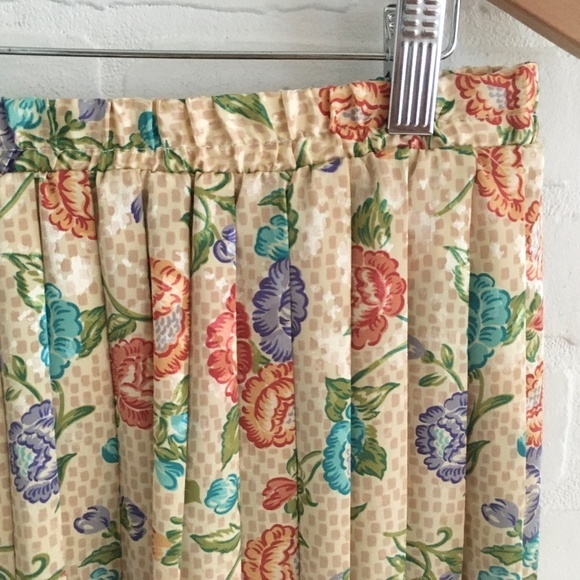 Vintage Midi skirt Pleated Satin Floral print Fairy Cream Peach Aqua purple L - Picture 2 of 12